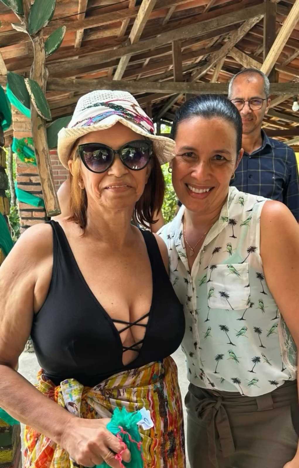 Camacã: Prefeitura encerra as atividades dos idosos no ano com uma linda festa